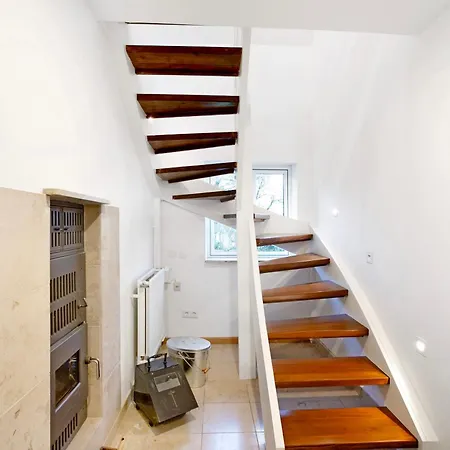 Дом отдыха Meyers *